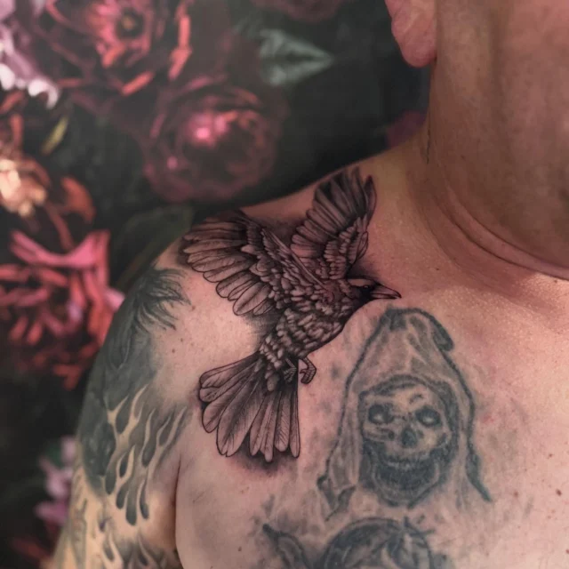 Rabe für @kazi_bffb_2662 

#tattoo #tattooed #tattoos #tattoolifestyle #tattooist #tattooing #tattoostyle #tattoomagazine #tattooartists #tattoolover #tattoowork #blackandgray #tattooaddict #tattoostudio #laichingen #blablaink #ink #inkaddict #inkmaster #inkwork #inked #inkedmag #inkedlife #inkedstyle