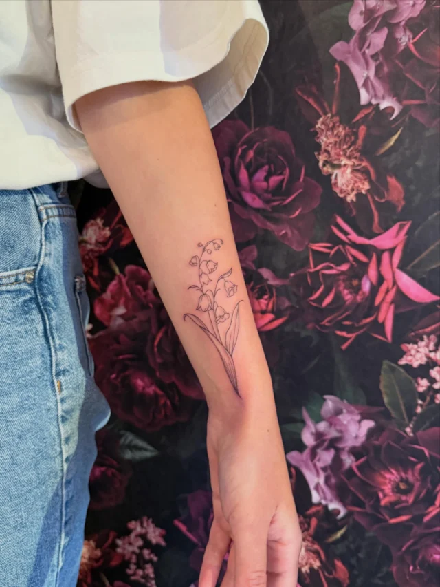 Fineline Maiglöckchen ❤️🤤

#floral #tattoo #fineline #inked #tattoostudio
